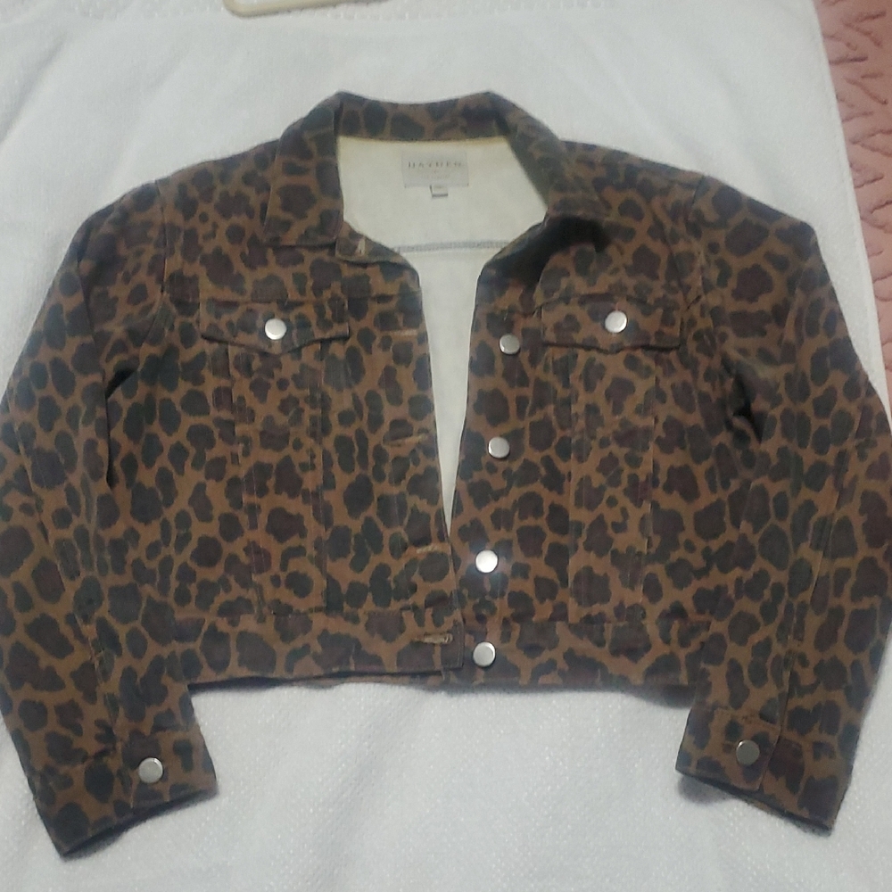 Hayden Leopard Print Cropped Jean Jacket in Brown and Black